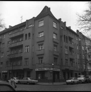 Mittelformatnegativ: Hobrechtstraße, Ecke Lenaustraße, 1976