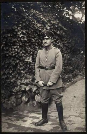 Hahn, Albert