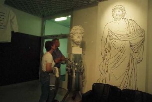 Freiburg im Breisgau: Archäologie-Ausstellung in der Firma Gödecke
