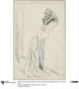 Chansonette auf der Bühne