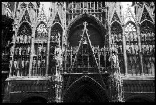 Rouen: Kathedrale, Notre-Dame, Ausschnitt der Festfassade