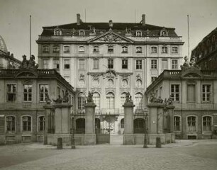 Coselpalais