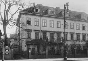 Dresden-Neustadt. Wohnhaus, Kaiserstraße (heute: Robert-Blum-Straße) 8. Straßenseite