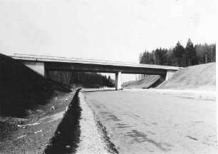 Überführung der L 1047 Widdern - Neuenstadt in km 515,915