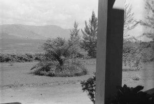 Landschaft : Blick von einer Terrasse auf die Landschaft von Hale.