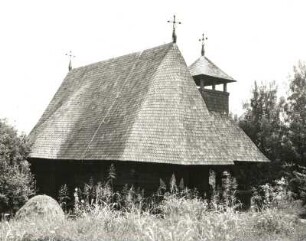 Bukarest, Dorfmuseum (Freilichtmuseum). Holzkirche (1773) aus Rapciuni, Ceahlaugebiet