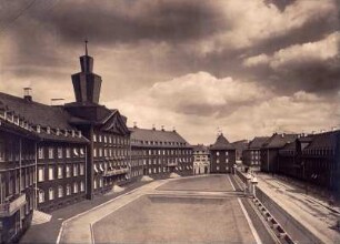 Fischerstraße. Mittelbau