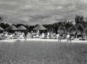 Blick auf die herrliche Anlage des Hotel TUXPAN am Strand von Varadero. Touristen sind hier unter sich