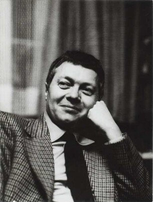 Rolf Schneider