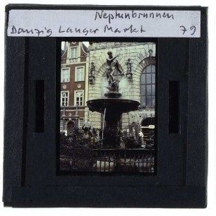 Block, Neptunbrunnen