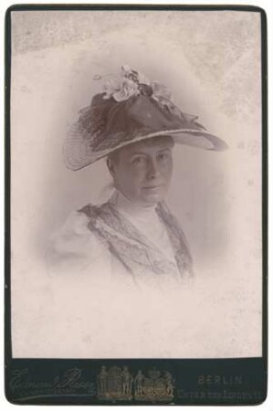 Fotografie von Helene Freifrau von Heldburg (1839-1923)