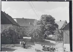 Bäuerliche Siedlung im Erzgebirge : Bermsgrün (Schwarzenberg-Bermsgrün). Dreiseithof (Wolfshof). Hofansicht