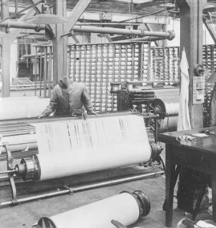 Garn-Lesemaschine : Technikgeschichte | Technologie | Fasern, Gespinste und Gewebe | Sammetweberei | Mechanische Weberei zu den Linden