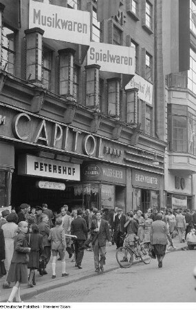 Blick auf den Petershof und das Capitol in der Petersstraße