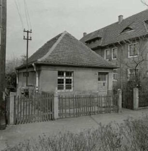 Dresden-Großzschachwitz, Privatweg 10. Waschhaus (1921, ? Kunath)