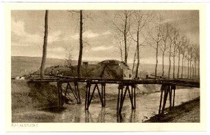 Nr. 237m: Kanalbrücke, gesprengt von den Franzosen, ersetzt durch eine hölzerne Notbrücke von den Deutschen