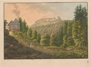 Die Festung Königstein in der Sächsischen Schweiz, Blick aus dem Wald von Osten mit Hütte