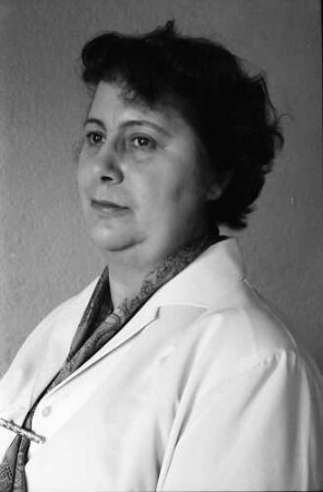 Freiburg: Städtische Bühnen; Frau [...], Souffleuse, Porträt