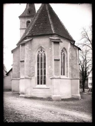 Kirche; Chor von aussen