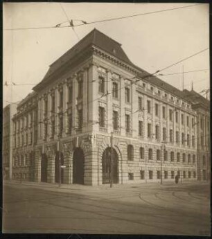 Geschäftshaus der Berliner Handelsgesellschaft, Berlin Erweiterung: Ansicht Französische Str. / Ecke Charlottenstr.