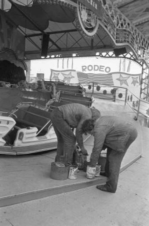 Deutsch-amerikanisches Volksfest "Ami-Meß´" auf dem ehemaligen Flugplatz an der Erzbergerstraße