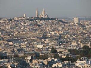 Blick vom Eiffelturm zum Montmartre mit Kirche Sacre Coer