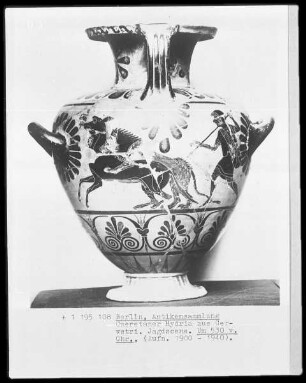 Caeretaner Hydria — Löwe schlägt Maultier