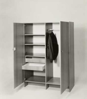 Kleiderschrank