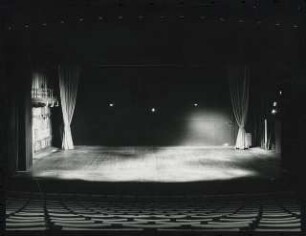 Kammerspiele (später: Schauspielhaus), Bochum: Bühne mit Bühnentechnik