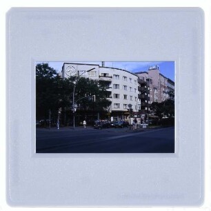 Berlin, Wohn- u. Geschäftshaus Kottbusser Damm 12/Hohenstaufen-Apotheke