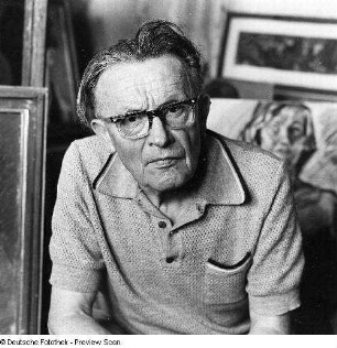 Der Maler Curt Querner in seinem Atelier in Bannewitz-Börnchen