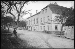 Ockrilla. Gasthof