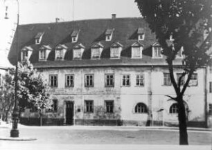 Halle (Saale), Neue Kanzlei, Domplatz 1