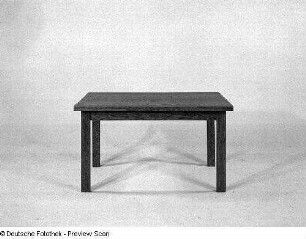 Eßtisch (Modell T 400)