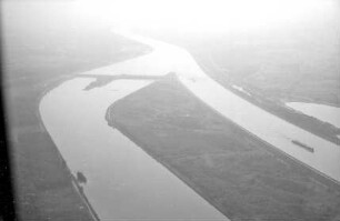 Schoenau (Frankreich), Weisweil: Rhein und Rheinseitenkanal