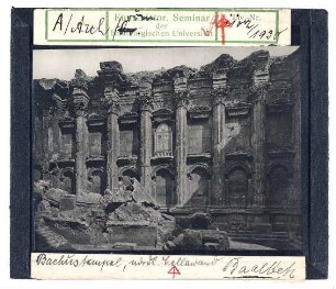 Baalbek: Bacchustempel, nördl. Cellawand