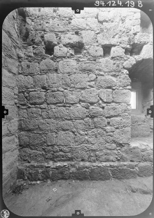 Klosterruine, Kaiserhaus Nord-Wand