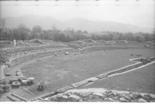 Sarmisegetuza: Römisches Amphitheater