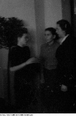 Freiberg. Demokratischer Frauenbund Deutschlands (DFD), Schulung von Funktionärinnen des DFD, 12.-16.? April 1947 & Freiberg. Demokratischer Frauenbund Deutschlands (DFD), Schulung von Funktionärinnen des DFD, 12.-16.? April 1947