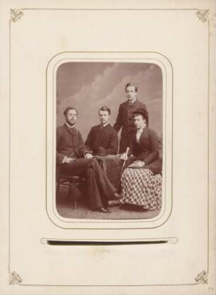 Kronprinz Gustav von Schweden, Erbgroßherzog Friedrich, Prinz Ludwig Wilhelm und Prinzessin Viktoria