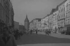 Wels: Hauptplatz [Stadtplatz] mit Ledererturm