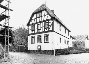Niddatal, Wallgasse 8