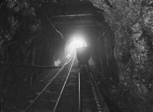 Brkw. Leipnitz, Mundloch der Schiefer Ebene innen : Braunkohlegebiet Leipnitz (bei Leipzig). Braunkohlewerk, Mundloch der Schiefer Ebene