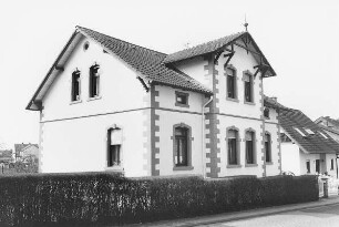 Wohnhaus; Gelnhausen, Karlstraße 10