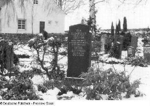Grabmal des Romanisten Victor Klemperer und seiner 1. Ehefrau Eva auf dem Städtischen Friedhof