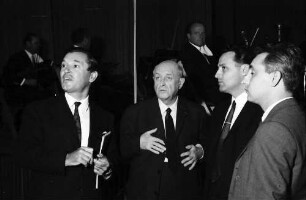 Donaueschingen: Donaueschinger Musiktage; Roman Vlad, H. Strobel, Südwestfunk, Raxach