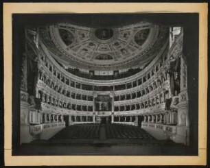 Hofburgtheater, Wien: Ansicht Zuschauerraum