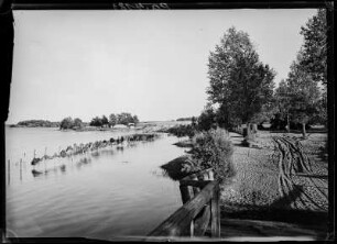 Arys (Orzysz/Polen). Masurische Seenplatte, Arys-See. Blick zur Halbinsel "Amerika"