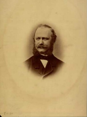 Gustav Simon