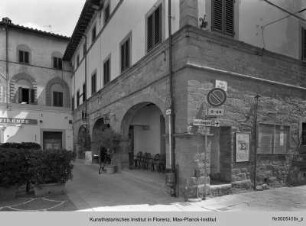Piazza Vittorio Emanuele, Castelfranco di Sopra